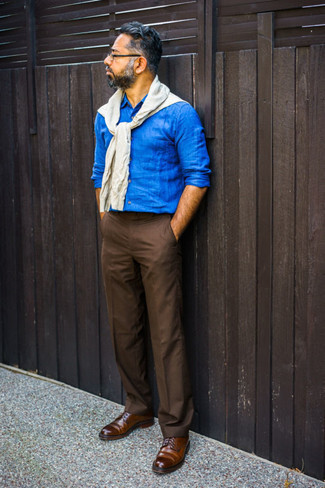 Какие туфли дерби носить с коричневыми брюками чинос