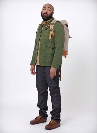 Как носить коричневые туфли дерби с темно-синими джинсами