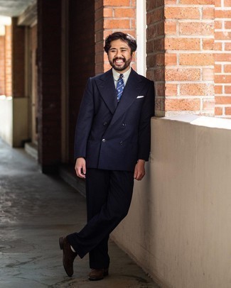 Какие костюмы носить с коричневыми туфлями дерби