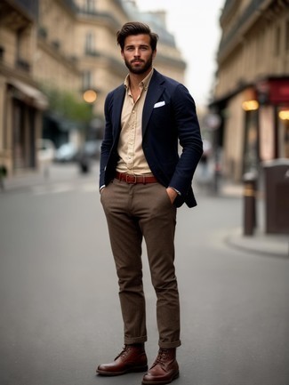 Какие пиджаки носить с коричневыми ботинками дезертами