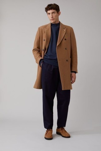 Какие свитшоты носить с коричневыми ботинками дезертами