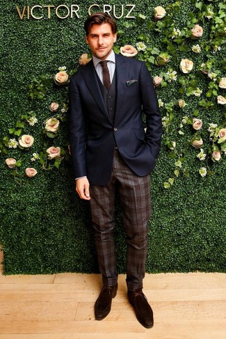 Какие жилеты носить с коричневыми ботинками дезертами