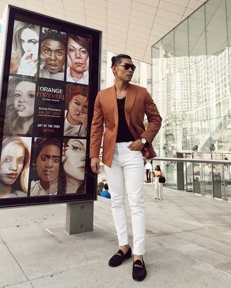 Какие лоферы носить с коричневым двубортным пиджаком мужчине