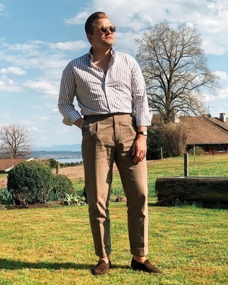 С чем носить коричневые классические брюки мужчине