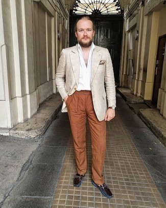 Какие пиджаки носить с коричневыми мокасинами мужчине