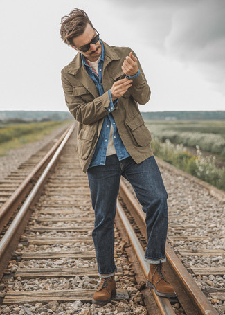 С чем носить коричневую полевую куртку