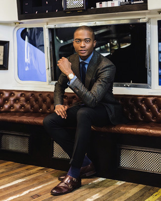 С чем носить коричневый пиджак в мелкую клетку мужчине