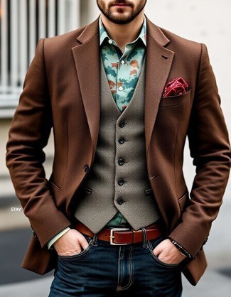 С чем носить коричневое пальто с узором "в ёлочку" мужчине