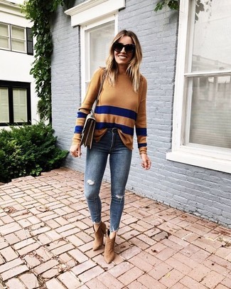 С чем носить коричневую кожаную сумку через плечо