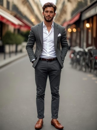 С чем носить коричневые кожаные мокасины мужчине