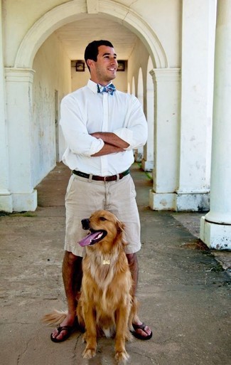 С чем носить коричневые кожаные сланцы мужчине