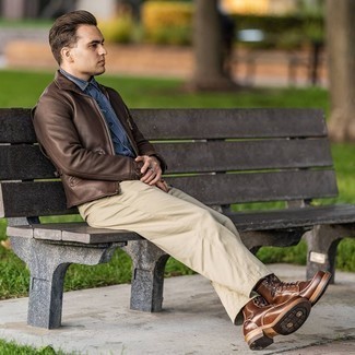 С чем носить коричневую кожаную куртку мужчине