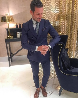 С чем носить коричневые кожаные оксфорды