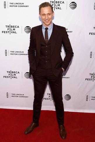 С чем носить коричневые кожаные оксфорды