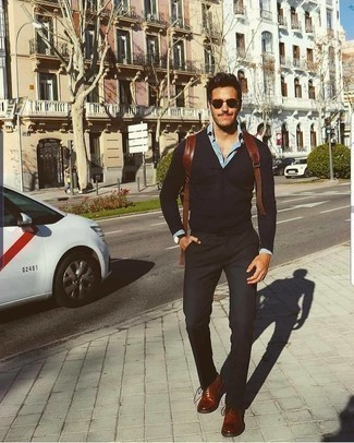 С чем носить коричневые кожаные оксфорды