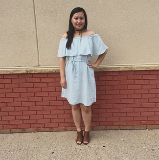 С чем носить коричневые кожаные босоножек женщине