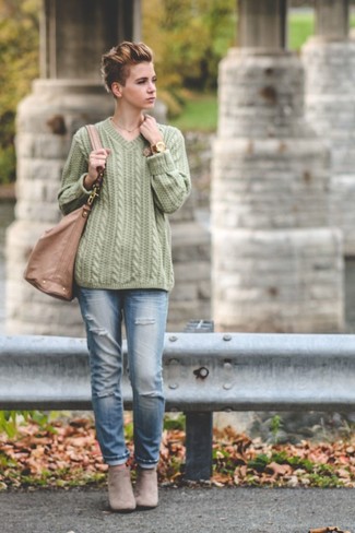 С чем носить коричневые кожаные часы женщине