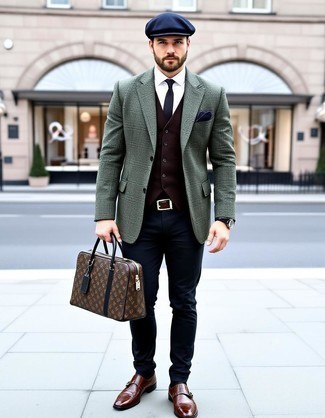 Какие пиджаки носить с коричневыми монками