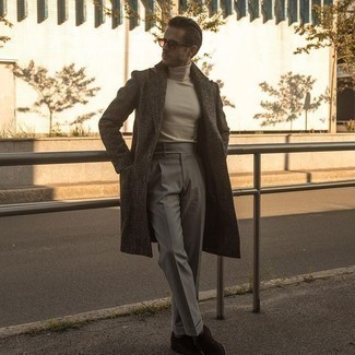 Какие монки носить с коричневым длинным пальто