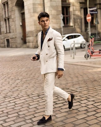 С чем носить коричневый нагрудный платок