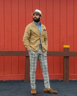 С чем носить коричневый нагрудный платок в горошек