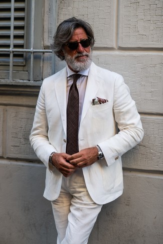 С чем носить коричневый нагрудный платок с принтом