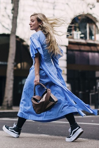 С чем носить коричневую сумку-саквояж