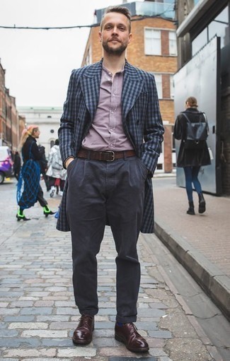 С чем носить коричневый замшевый ремень мужчине