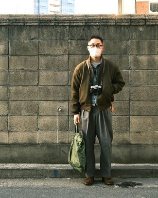 С чем носить коричневые замшевые туфли дерби