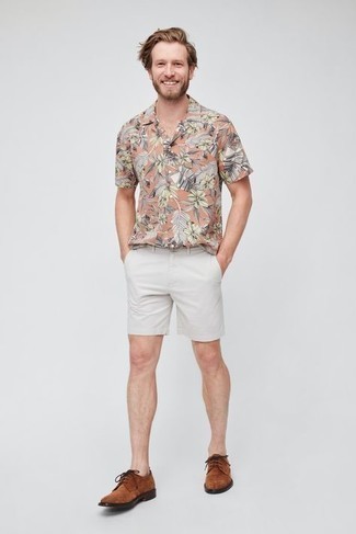 С чем носить коричневые замшевые туфли дерби