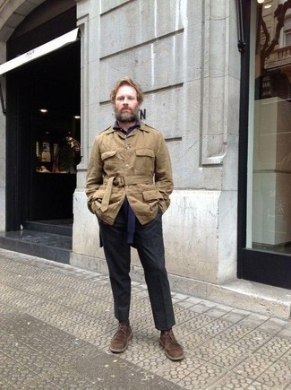 С чем носить коричневые замшевые ботинки дезерты