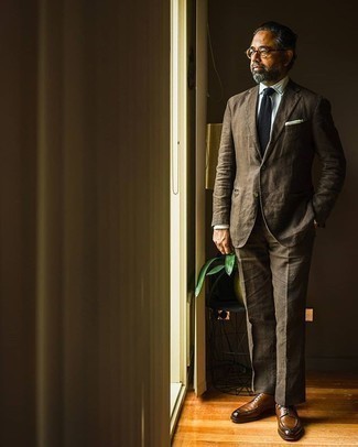 Какие туфли дерби носить с коричневым костюмом