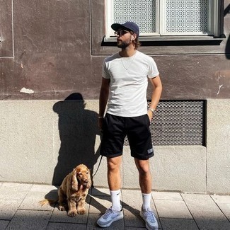 С чем носить коричневые солнцезащитные очки мужчине