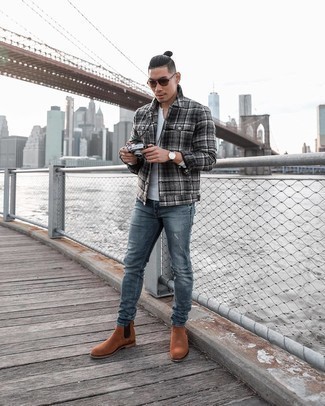 С чем носить коричневые солнцезащитные очки мужчине