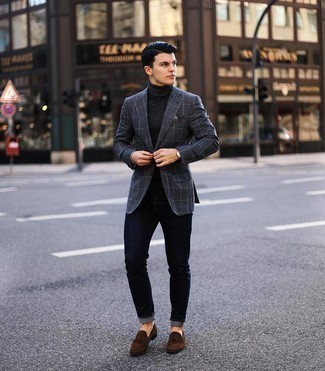 Какие джинсы носить с коричневыми лоферами с кисточками