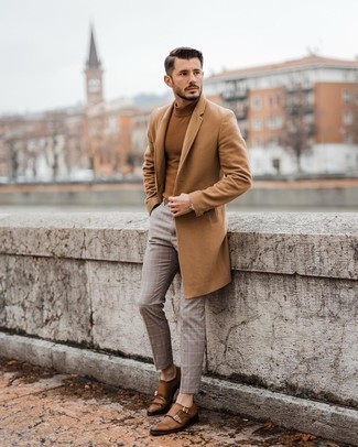 Какие монки носить с коричневой водолазкой