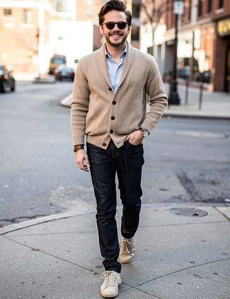 С чем носить коричневые часы мужчине