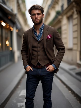 С чем носить коричневый шерстяной жилет