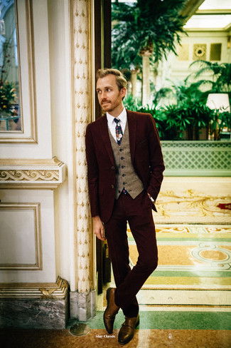 С чем носить коричневый шерстяной жилет