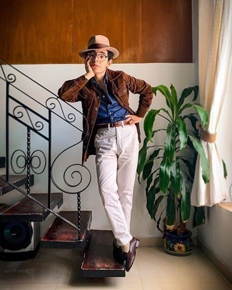 С чем носить коричневые плетеные лоферы мужчине