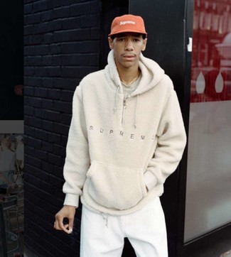 С чем носить темно-красную бейсболку мужчине