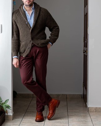 С чем носить темно-красный ремень мужчине