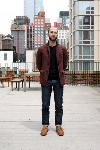 С чем носить темно-красный пиджак мужчине