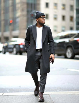 С чем носить темно-красные ботинки мужчине