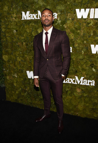 С чем носить темно-красный пиджак в клетку мужчине