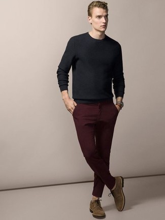 Какие броги носить с темно-красными брюками чинос