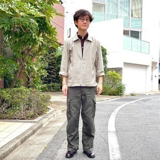 С чем носить темно-красные туфли дерби