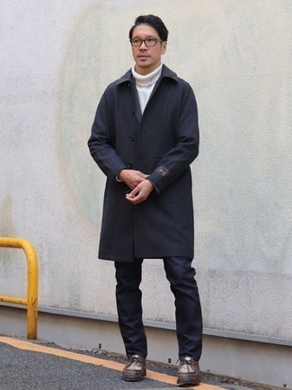 Какие водолазки носить с темно-красными ботинками дезертами