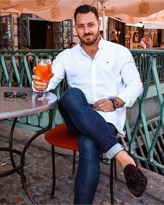 С чем носить темно-красные кожаные часы мужчине