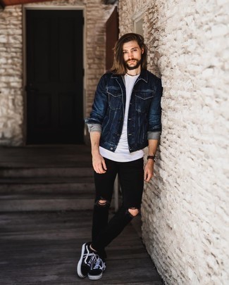 С чем носить темно-красные кожаные часы мужчине